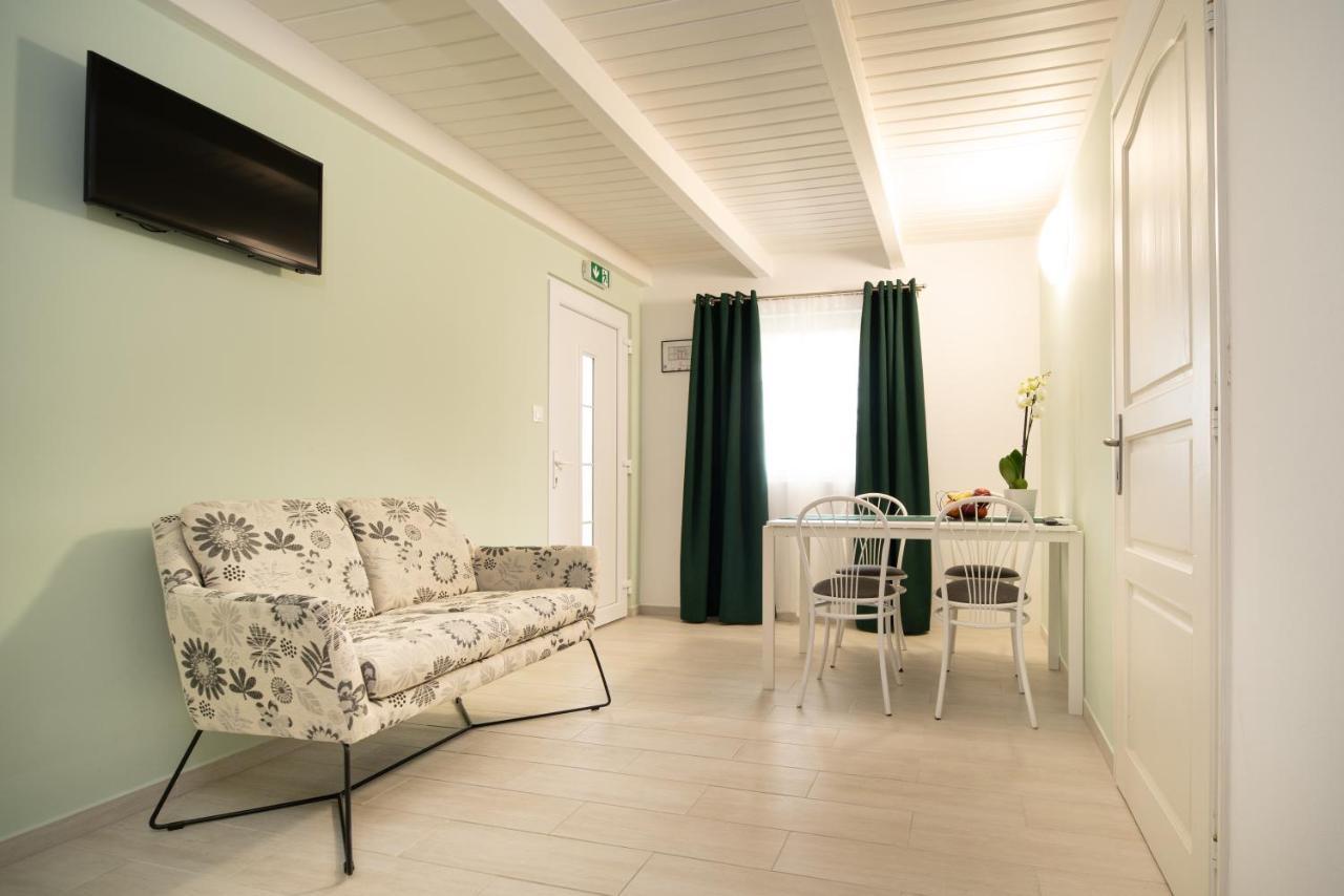 Topaz Apartmanhazak Balatongyörök Dış mekan fotoğraf