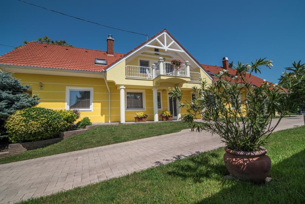 Topaz Apartmanhazak Balatongyörök Dış mekan fotoğraf